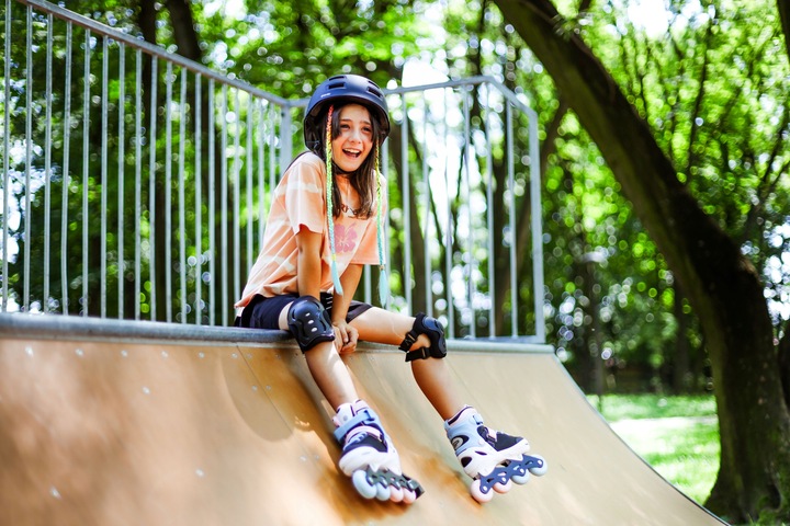 Rolki regulowane dziecięce Spokey JOY rozm. 31-34 ABEC7 Carbon 82A