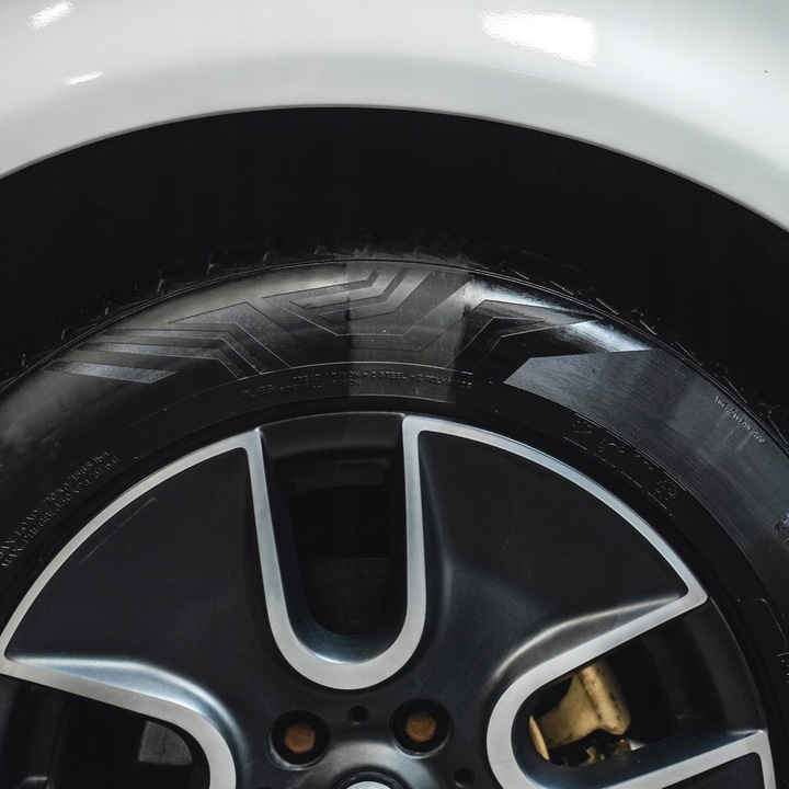 K2 SIGMA TRACO NABŁYSZCZANIE OCHRONA dressing OPON APLIKATOR KUFEREK RZEP