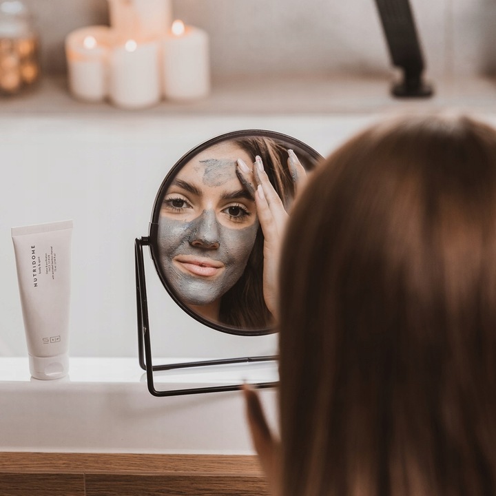 PEELING DO TWARZY drobnoziarnisty DETOKSYKUJĄCY ZŁUSZCZAJĄCY biała glinka