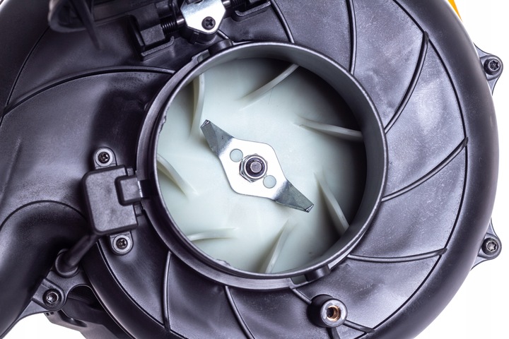 DMUCHAWA SPALINOWA OGRODOWA ODKURZACZ DO LIŚCI 45 L + OLEJ METALOWY NÓŻ