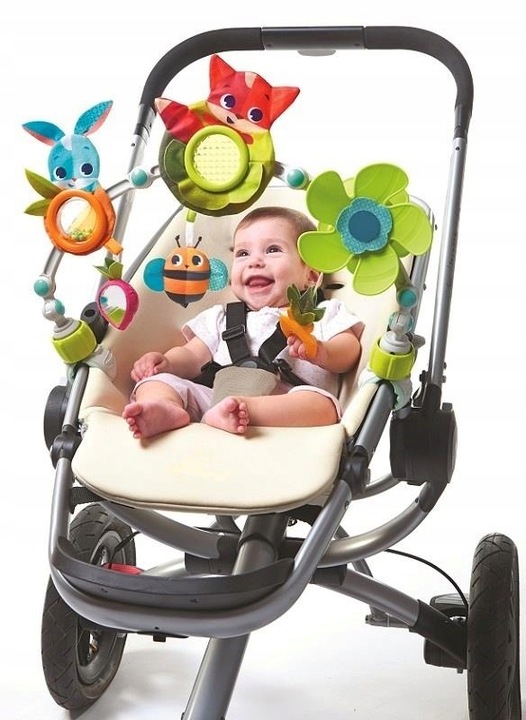 Łuk z zabawkami - Zabawa na łące