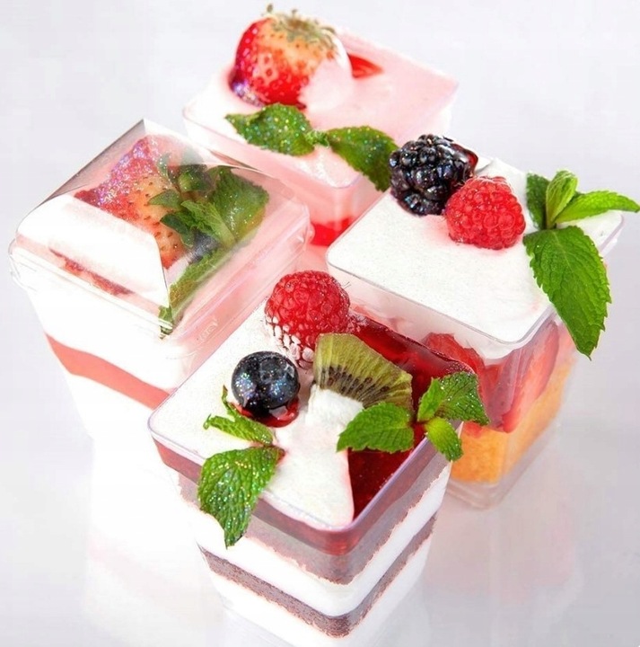 POJEMNIKI PUCHARKI DO DESERÓW PRZEKĄSEK 200ML