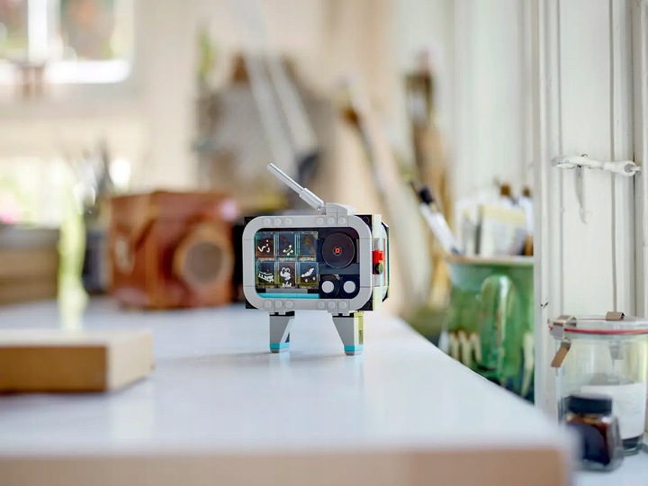 LEGO Creator 3w1 Aparat w stylu retro klocki 31147 zestaw torba na prezent