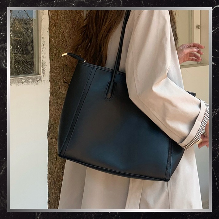 Torebka Skórzana Damska Czarna BAD&BAGS Na Ramię Torba Pojemna Shopperka