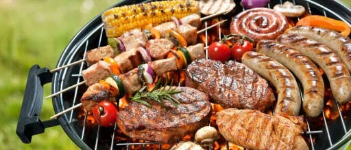 GRILL WĘGLOWY WAHADŁOWY NA TRÓJNOGU PALENISKO