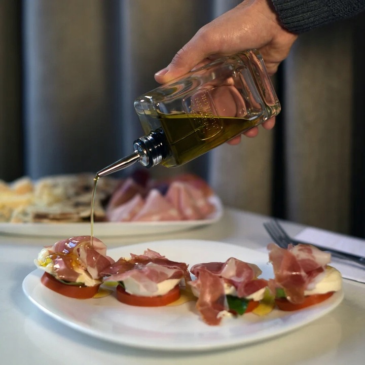 Serwis obiadowy na 12 os Bormioli Rocco Parma 36 szt kwadratowy