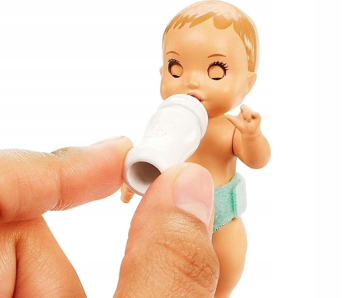 LALKA BARBIE Z DZIECKIEM BOBAS + ŁÓŻECZKO + AKCESORIA