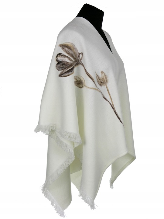 PONCZO CHUSTA Z HAFTEM KREMOWE ECRU R. UNI 42 - 56