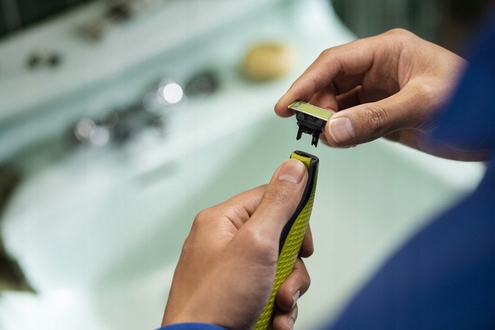 Golarka Philips OneBlade QP2724/30 + nasadka 5w1