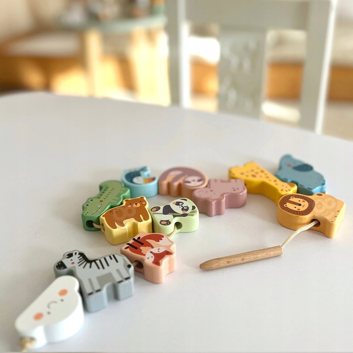 NAWLEKANKA ZOO DREWNIANA PRZEPLATANKA SZNUROWANKA KLOCKI 13 EL WOOPIE GREEN