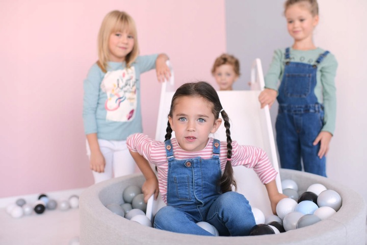 Suchy Basen z Kulkami 90x30 Basen Piankowy Szary Smart 200 piłek MISIOO