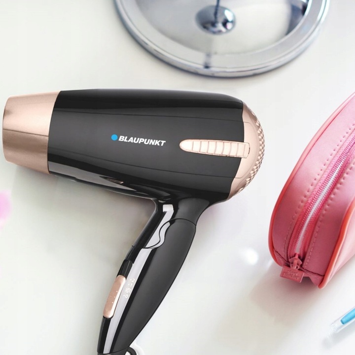 Suszarka BLAUPUNKT HDD 301BK Czarna SKŁADANA Rączka Turystyczna