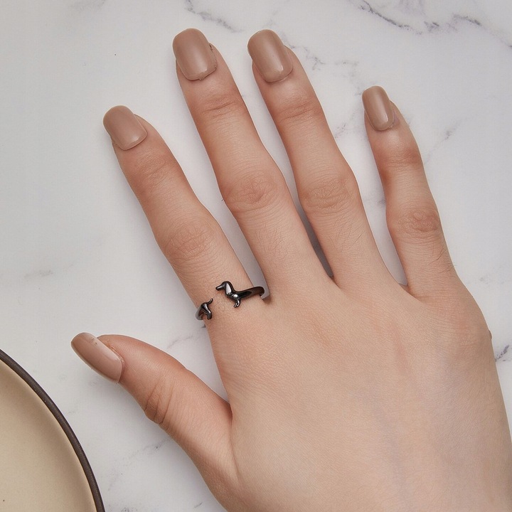 Pierścionek Srebrny 925 Regulowany Pies Jamnik Czarne Złoto Srebro 925