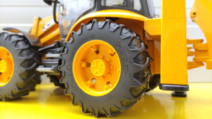 Duży model Koparko - Ładowarka JCB 5CX eco - Ruchome Części - Bruder 02454