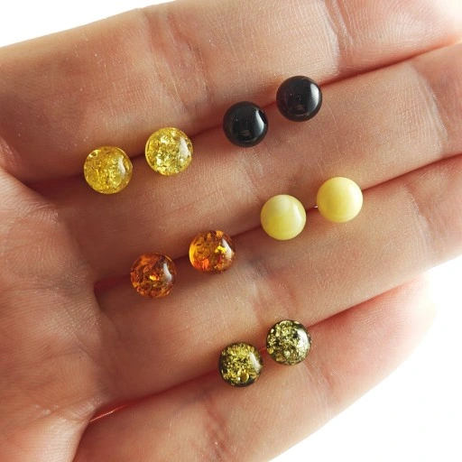 Okrągłe Bursztynowe Srebrne Kolczyki Sztyfty Wkrętki Srebro 925 Mleczne