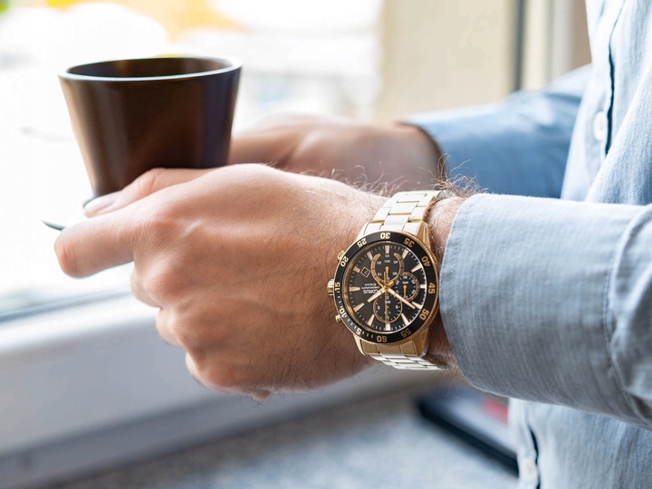 MĘSKI ZEGAREK LORUS RM330JX9 ZŁOTY NA BRANSOLECIE CHRONOGRAF DATA 100M