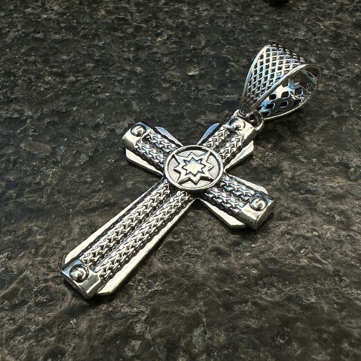 Srebrny duży krzyżyk męski 925 zawieszka wisiorek bez łańcuszka