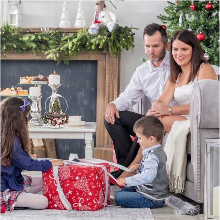 SZKLANA KULA Z POZYTYWKĄ ŚNIEŻNA CHOINKA BAŁWAN 17x13cm ŚWIĄTECZNA FIGURKA