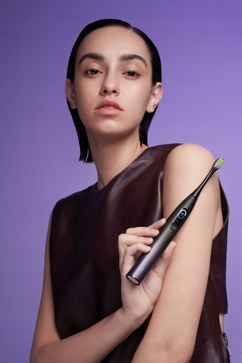 OCLEAN X Pro szczoteczka soniczna do zębów fiolet