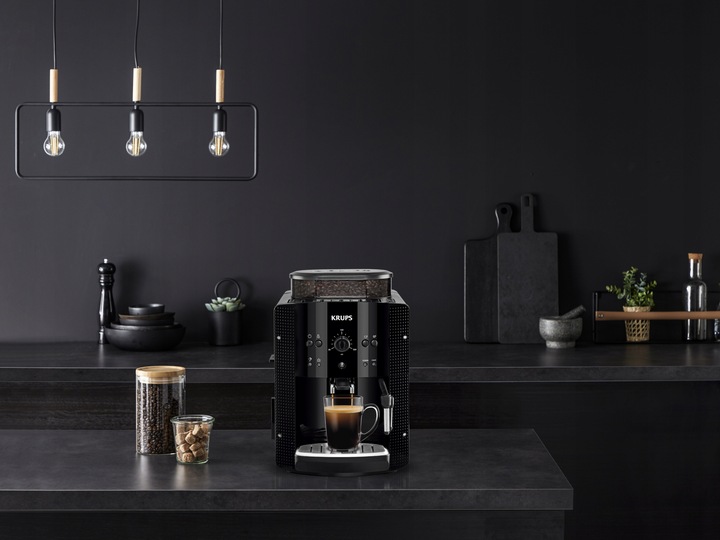 Ekspres ciśnieniowy do kawy KRUPS EA8108 15 Bar