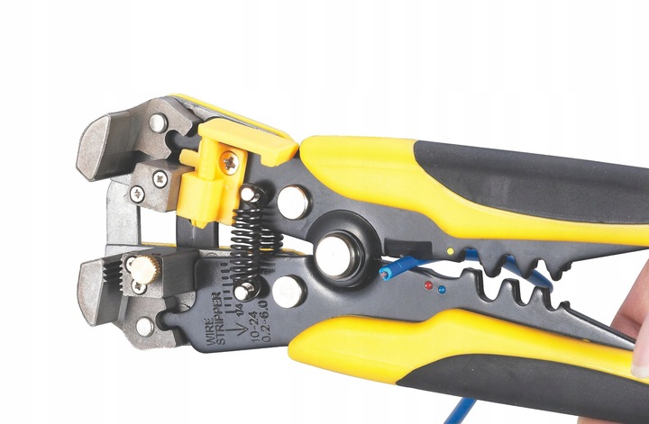 ŚCIĄGACZ IZOLACJI DO KABLI Z-D1 AUTOMAT 0,5-6 mm2