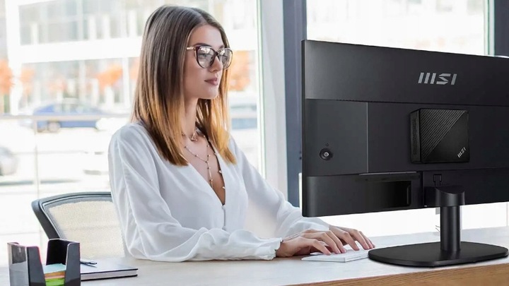 Monitor 23,8" MSI PRO MP245V | 1920x1080 (FHD) | 100Hz | 1ms | VA | 16:9 |