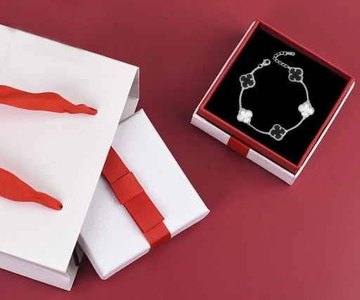 BRANSOLETKA Srebrna Damska SREBRO pr.925 Koniczyna Onyks Perłowa Koniczynka