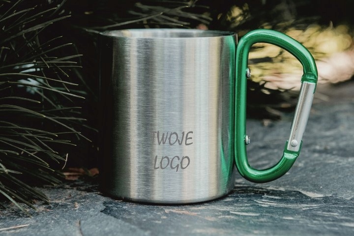 Kubek stalowy 210 ml z karabińczykiem swój grawer