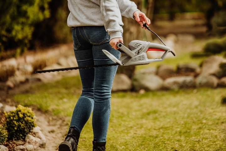 NOŻYCE ELEKTRYCZNE DO ŻYWOPŁOTU KRZEWÓW GAŁĘZI SEKATOR LEHMANN 1500W OSTRE
