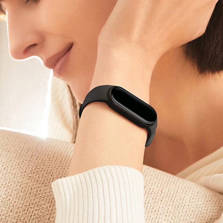 SMARTWATCH SMARTBAND ZEGAREK OPASKA SPORTOWA M7 APLIKACJE PL KROKOMIERZ ITP