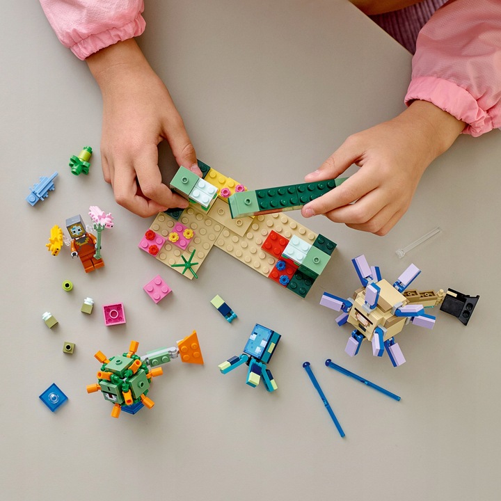 LEGO Minecraft 21180 Walka ze strażnikami