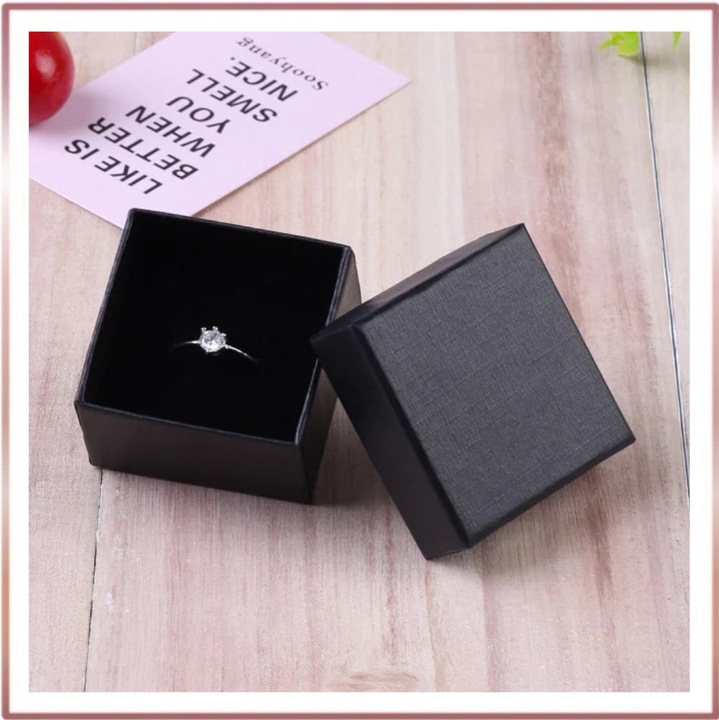 Srebrny Pierścionek Otwarty ZAPACH WIOSNY S925