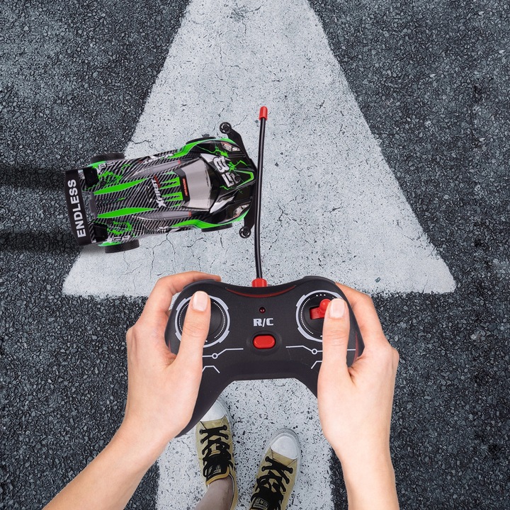 SAMOCHÓD WYŚCIGOWY AUTO ŁADOWARKA ZDALNIE STEROWANY WYSCIGÓWKA USB KASKADER