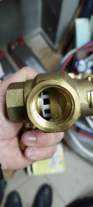 ZAWÓR STREFOWY PRZEŁĄCZAJĄCY 3-DROGOWY 1CAL KVS4,8