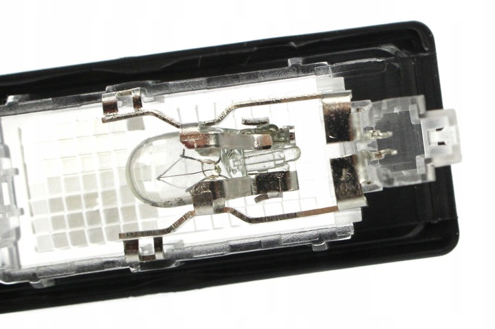 SKODA FABIA III OCTAVIA III 3 LAMPKA REJESTRACJI