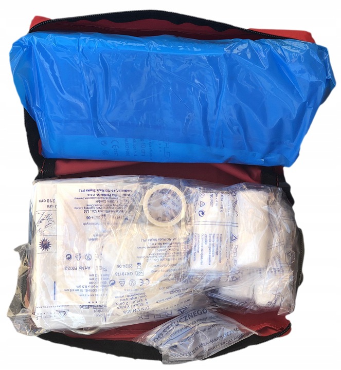 APTECZKA SAMOCHODOWA CAŁA EUROPA Z KOCEM TERMICZNYM USTNIK DIN 13164 PLUS