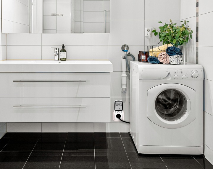 PRECYZYJNY WATOMIERZ WOLTOMIERZ LICZNIK ZUŻYCIA PRĄDU AMPEROMIERZ MIERNIK