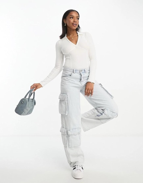 MISS SELFRIDGE DOPASOWANE BIAŁE BODY PRĄŻKI KOŁNIERZ 6EZ NH2__L