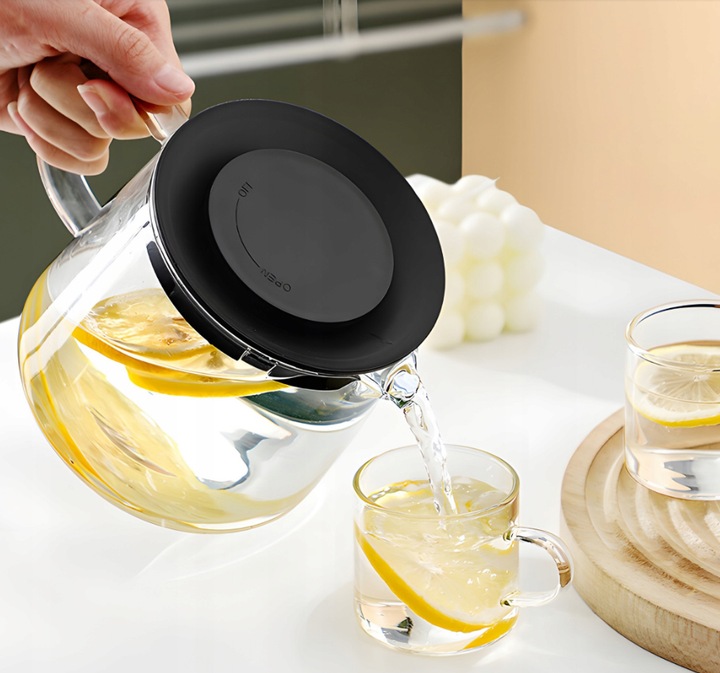 SZKLANY DZBANEK ZAPARZACZ DO HERBATY ZIÓŁ STALOWE SITKO 1,5L