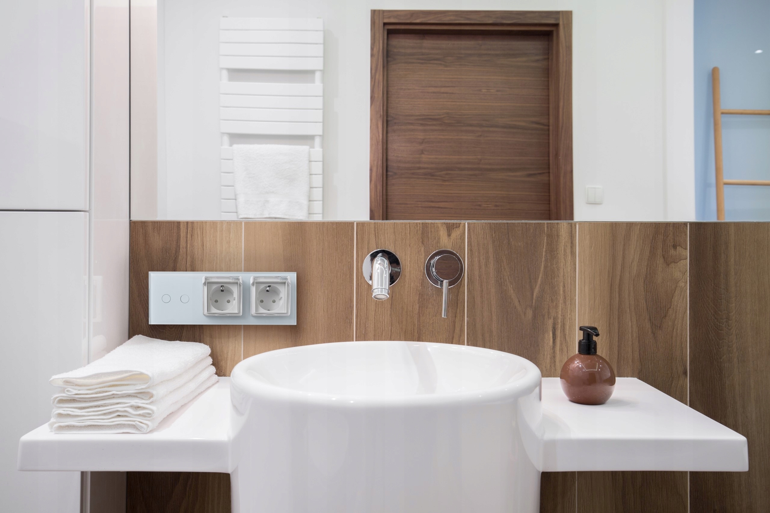 VL-RMT-02 PILOT DO WŁĄCZNIKÓW DOTYKOWYCH LIVOLO