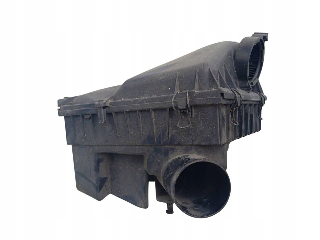OBUDOWA FILTRA POWIETRZA A6380902101 MERCEDES VITO W638