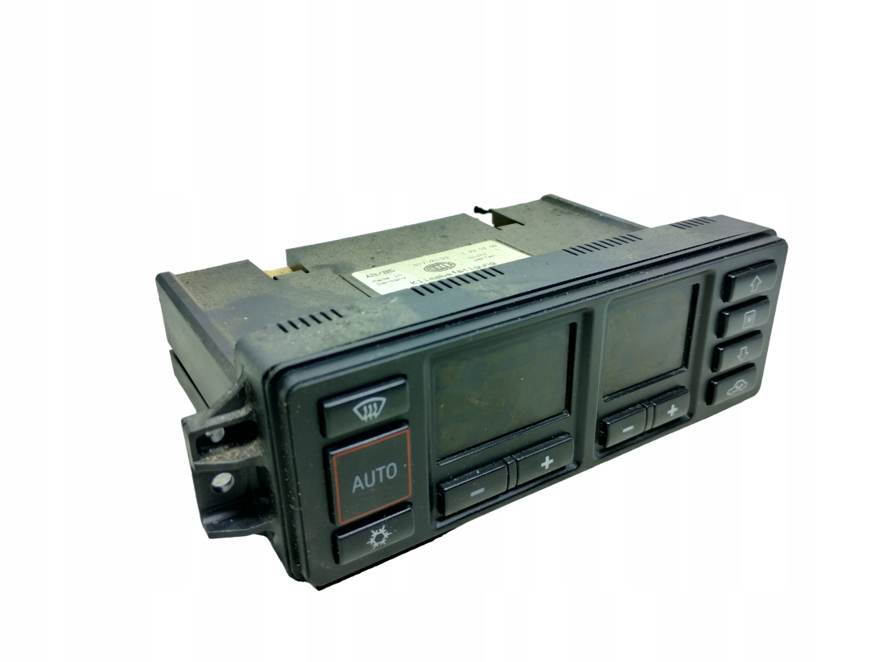 AUDI A3 8L PANEL NAWIEWU 8L0820043M
