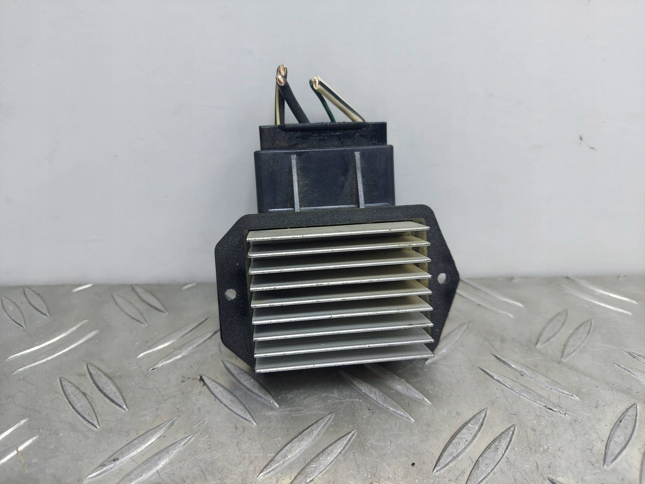 REZYSTOR OPORNIK DMUCHAWY TOYOTA AVENSIS T25 499300-2121