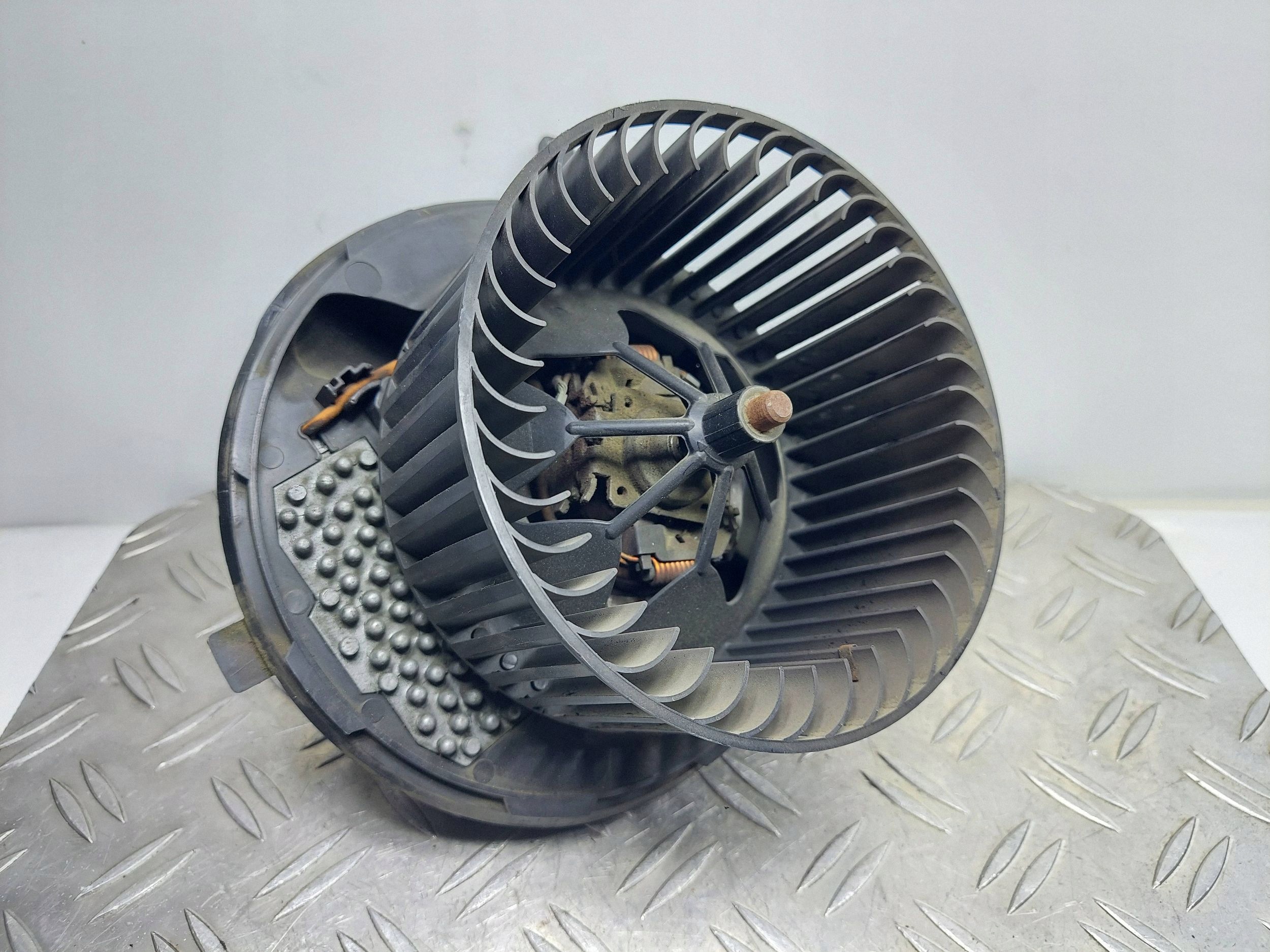 WENTYLATOR DMUCHAWA NAWIEWU REZYSTOR VW PASSAT B6 3C0907521 3C1820015G