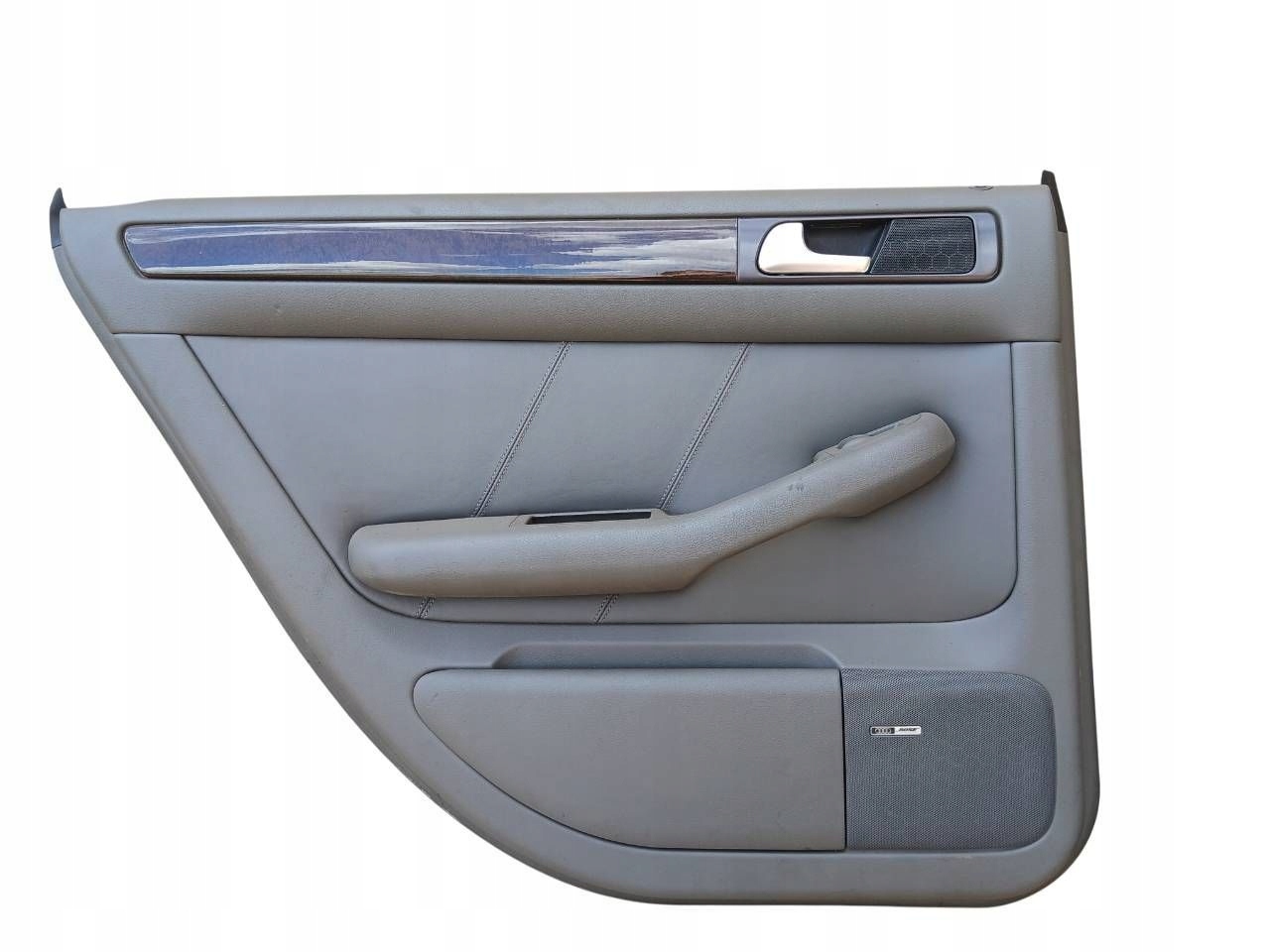 BOCZEK TAPICERKA DRZWI TYŁ LEWY TYLNA 4B0863981A AUDI A6 C5