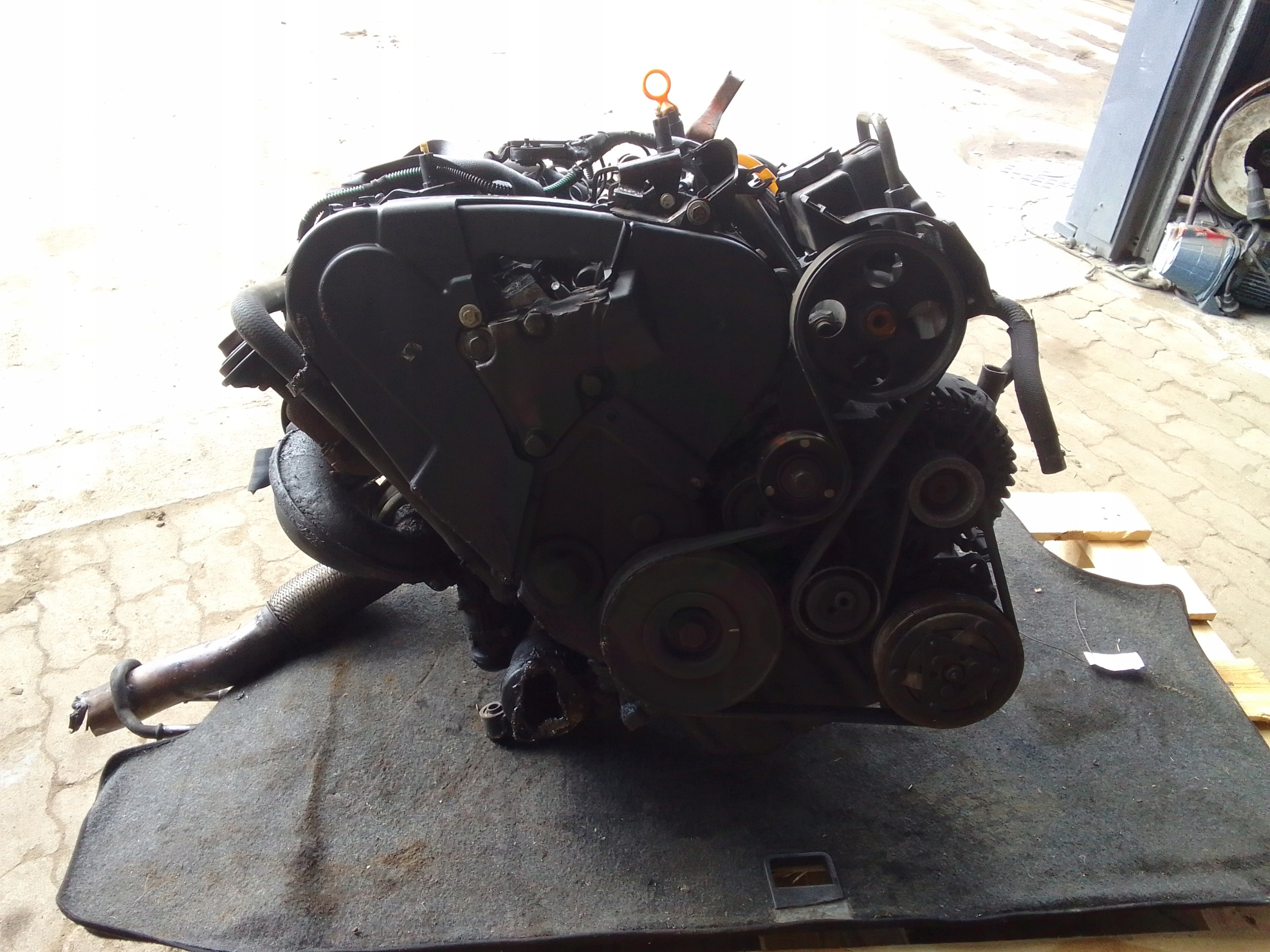 306 406 206 C5 2.0 HDI RHY SILNIK KOMPLETNY