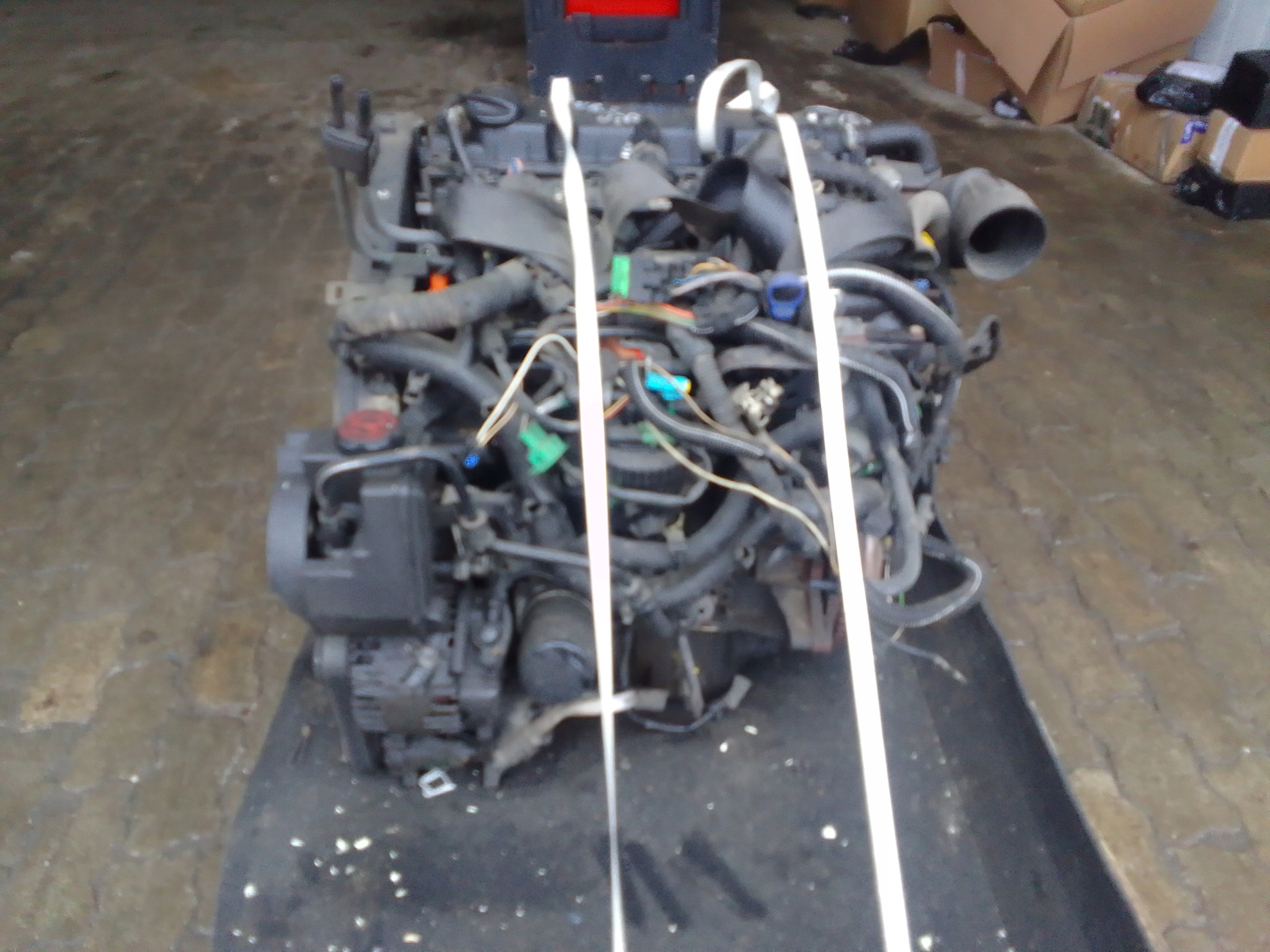 306 406 206 C5 2.0 HDI RHY SILNIK KOMPLETNY