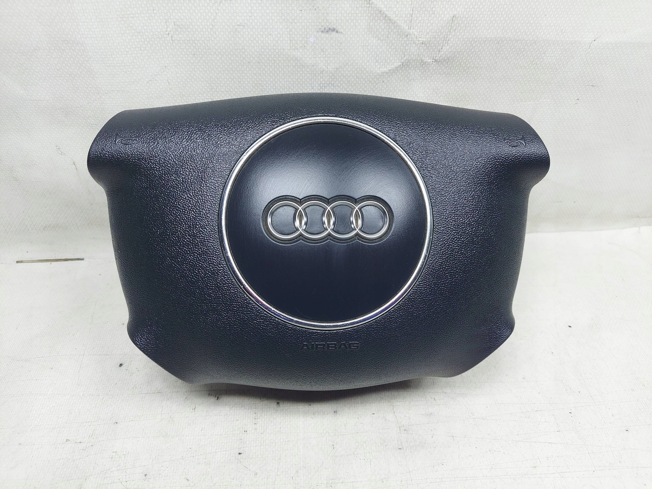 AIRBAG PODUSZKA POWIETRZNA KIEROWCY 8P0880201D AUDI A3 8P