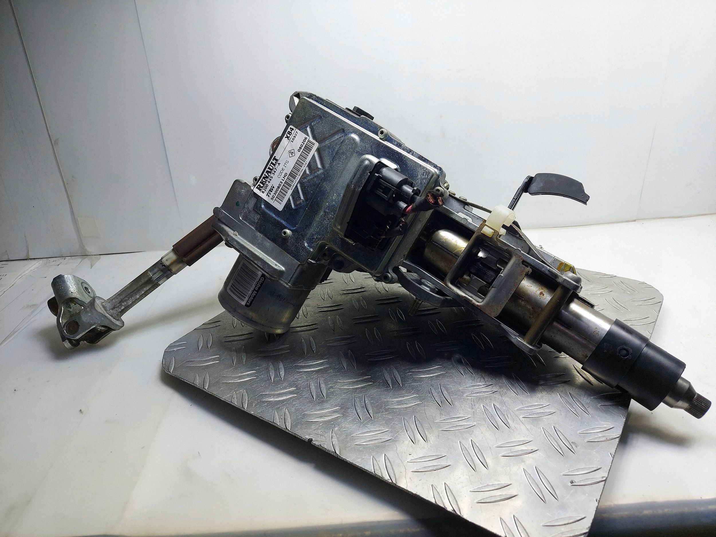 WSPOMAGANIE ELEKTRYCZNE RENAULT MEGANE II 8200445347A X84