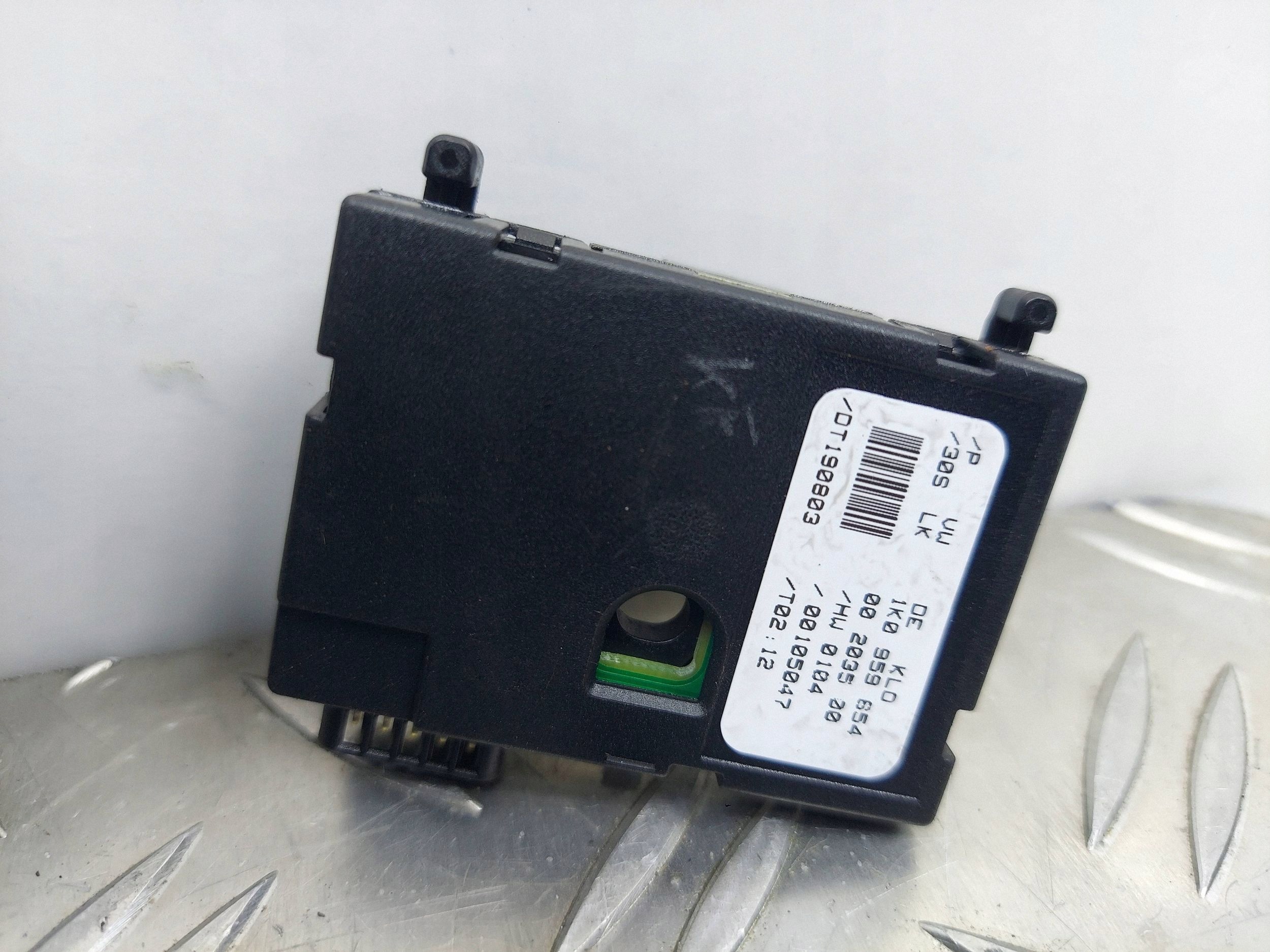 CZUJNIK KĄTA SKRĘTU AUDI A3 8P VW GOLF V 1K0959654